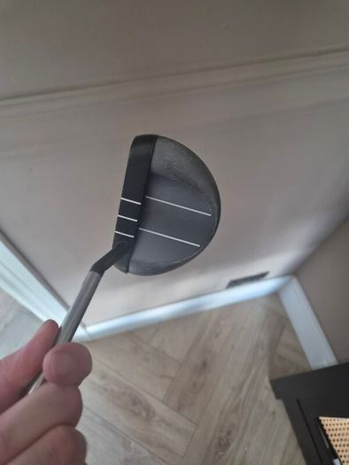 Odyssey Tri Hot Mallet Putter