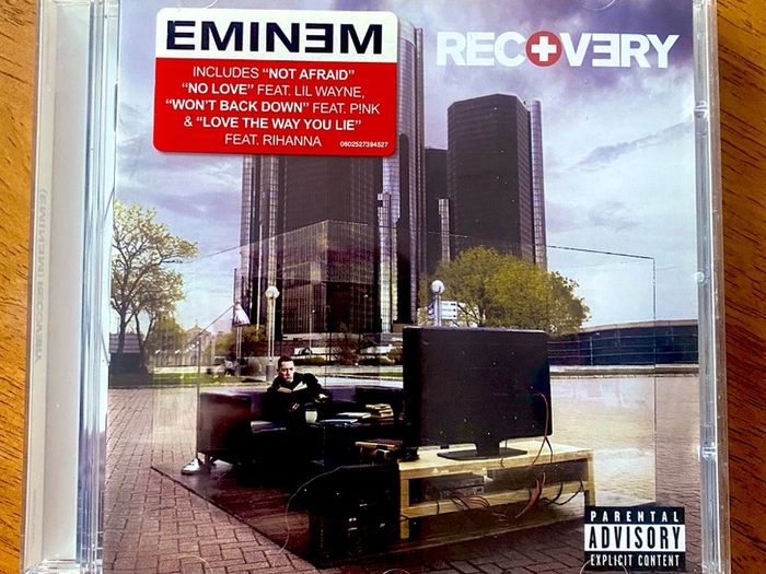 Eminem Recovery album cd