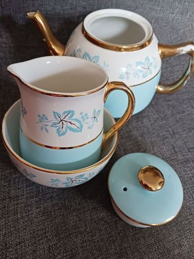 Arklow, Teapot,jug & Sugar bowl