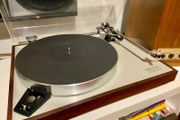 Hifi Gold Legendary Luxman PD264 from the Japanese Golden era 1970s Direct Drive Turntable Auto lift brushed aluminium Top plate
