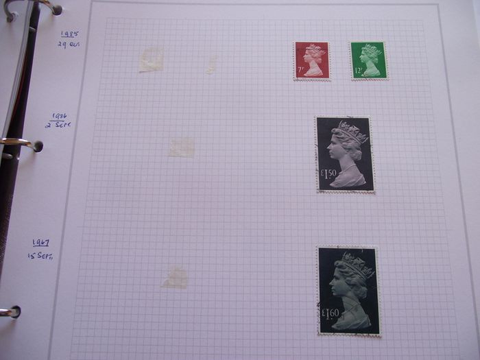 A valuable comprehensive collection of Elizabeth II stamps, hinged in the album (1952-2000)
