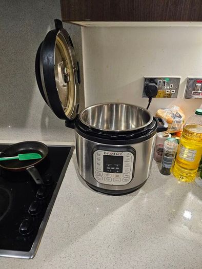 Instant Pot (5.7L)