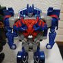 Transformers Hound and Optimus Image 7
