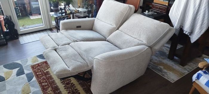 2 Seater Electric Recliner Sofa Cream Fabric 1 Year Old Excellent Condition