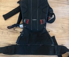 BabyBjorn Baby Carrier One