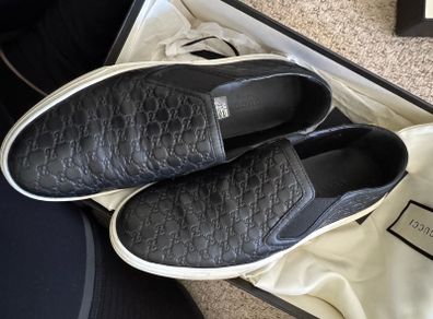 Gucci flats, size 4