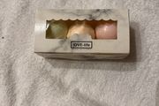 1 x 3 Box of Bath Bombs