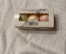 1 x 3 Box of Bath Bombs