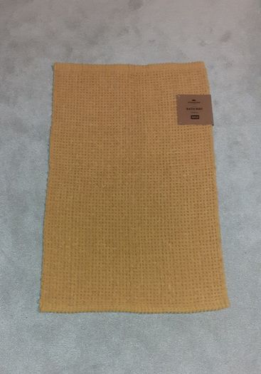Gold Bath Mat 80 x 50