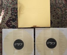 Rina Sawayama: Sawayama (Deluxe Edition) 2 LP Limited Edition, Gold Glitter