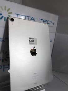 IPad Pro 1st Gen 11 inch 64gb