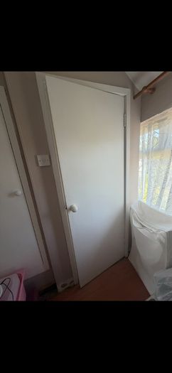 1 door