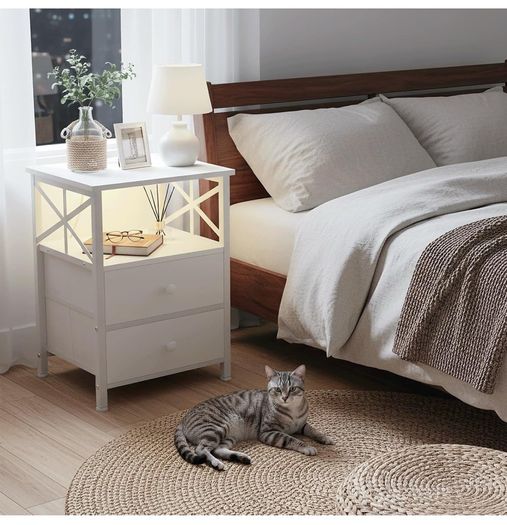 Bedside Table Set of 2, Side Table with Charging Station and Led Lights