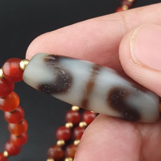 Antique Zigzag Tibetan Agate Pendant With Carnelian Beads Necklace