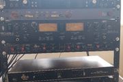 DBX 166 Stereo Compressor