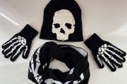Bundle of Kids Hat, Scarf and Gloves