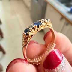 Antique Sapphire and Diamonds 18k gold ring