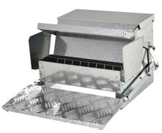 11.5KG Automatic Chicken Poultry Feeder Rat Proof Treadle Self Opening with Galvanized Steel and Aluminium