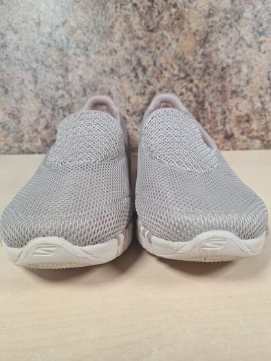 womens SKECHERS GO WALK Slip in trainers runners beige Size UK 4 EU 37