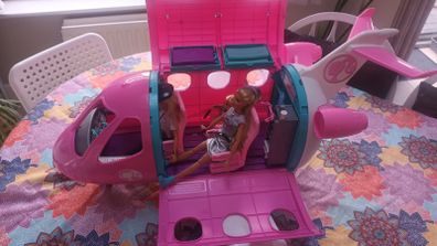 Barbie Airplane