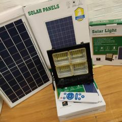 Solar flood light 60 watt