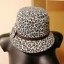 Women's Hats Brand New Grey Leopard Print Image 3