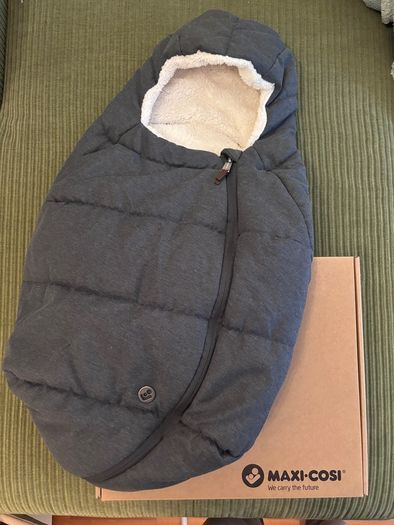 Baby footmuff insert maxi-cosi
