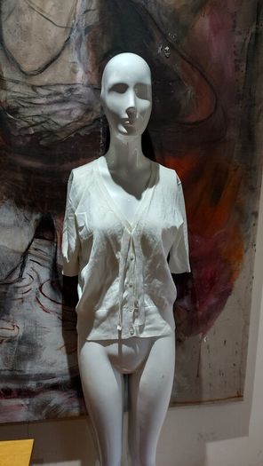 Jones Wear  Short Sleeve Top