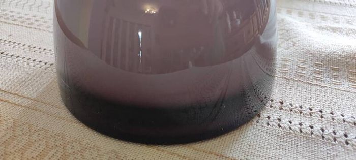 Glass vase