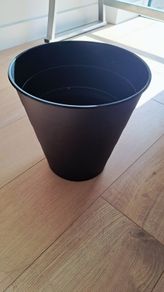 2 Waste bins