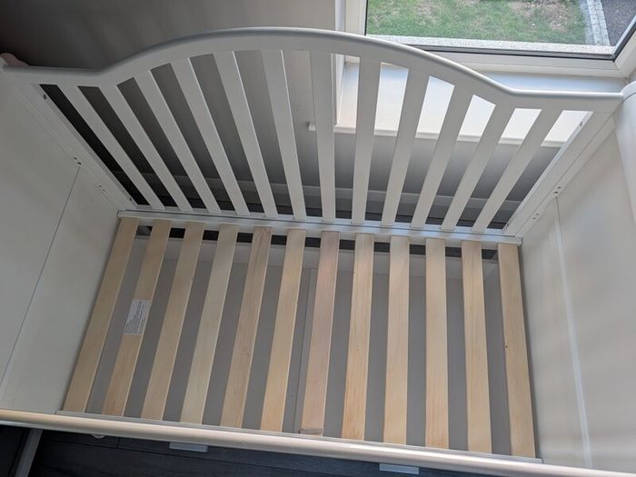white oslo cot bed