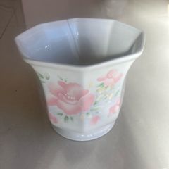 Vintage 70's/80's Coloroll Floral Ceramic Pot.