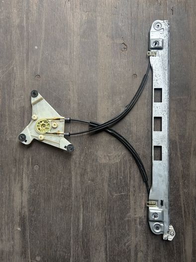 Renault Master D/S Window Regulator 807200008R