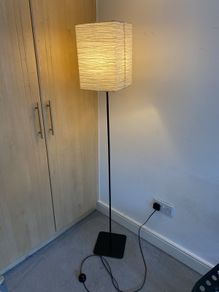floor lamp
