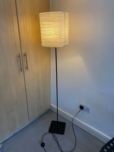 floor lamp
