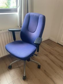 Free Chair
