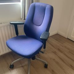 Free Chair