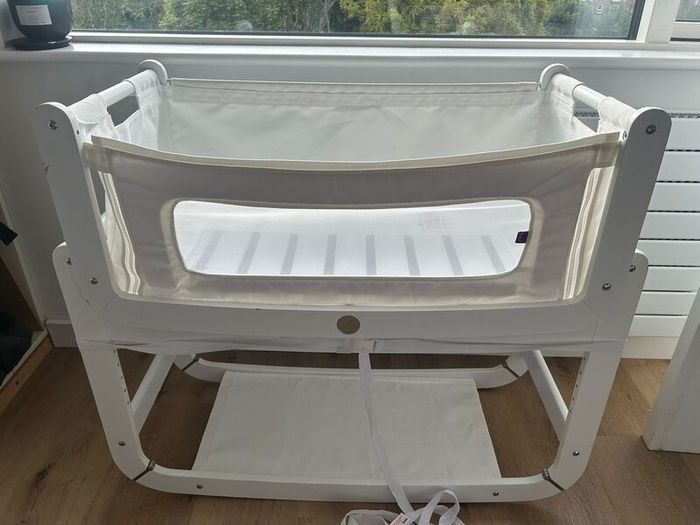 SnuzPod 2 Bedside Crib - Full Bundle (All White)