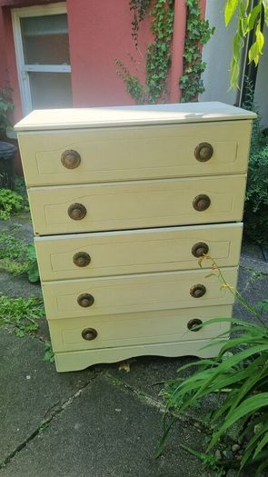 Chest of Drawers
