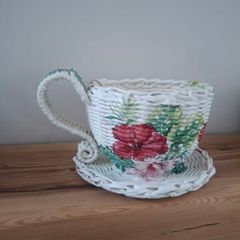 Tea Cup Basket