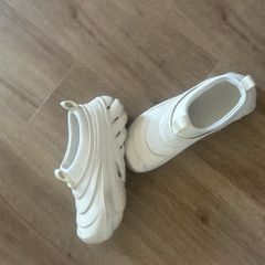 Crocs ech storm