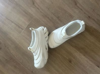 Crocs ech storm