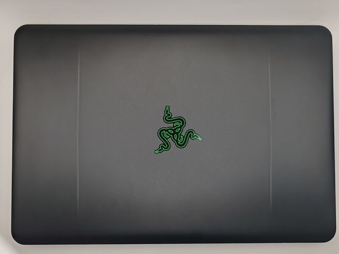 Razer Blade Gaming Laptop (Refurbished + Bag)