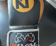 Boxing gloves - Katie Taylor special edition - New