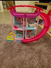 doll house