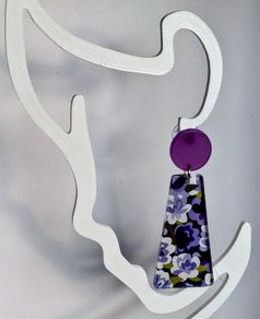 Lavender Geometric Floral Motif Earrings