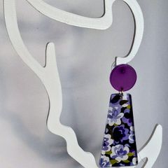 Lavender Geometric Floral Motif Earrings