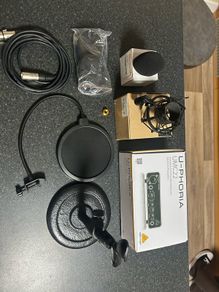 behringer u-phoria umc22
