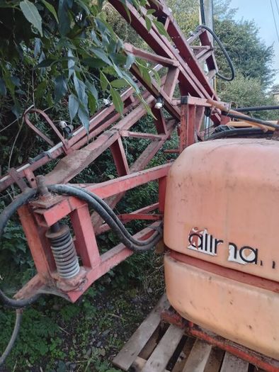 tractor sprayer