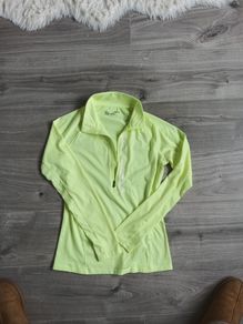 Under armour top